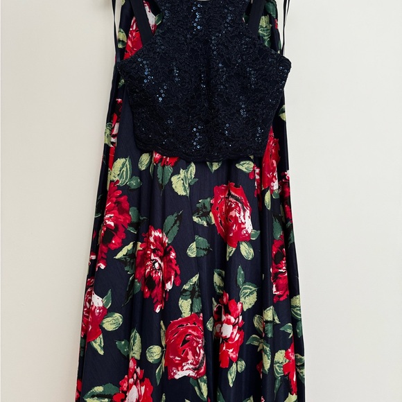 City Triangles Navy Blue Sequin Maxi Dress - Picture 2 of 3